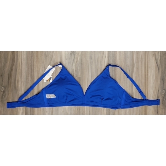 NWT Bikini Top - Picture 3 of 4